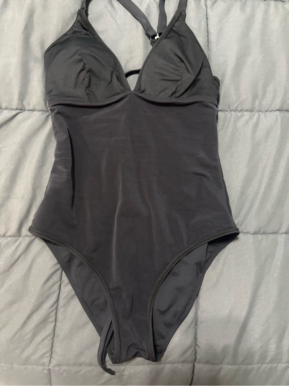 Cupshe Classic Black One-Piece Slimming Swimsuit- new with tags